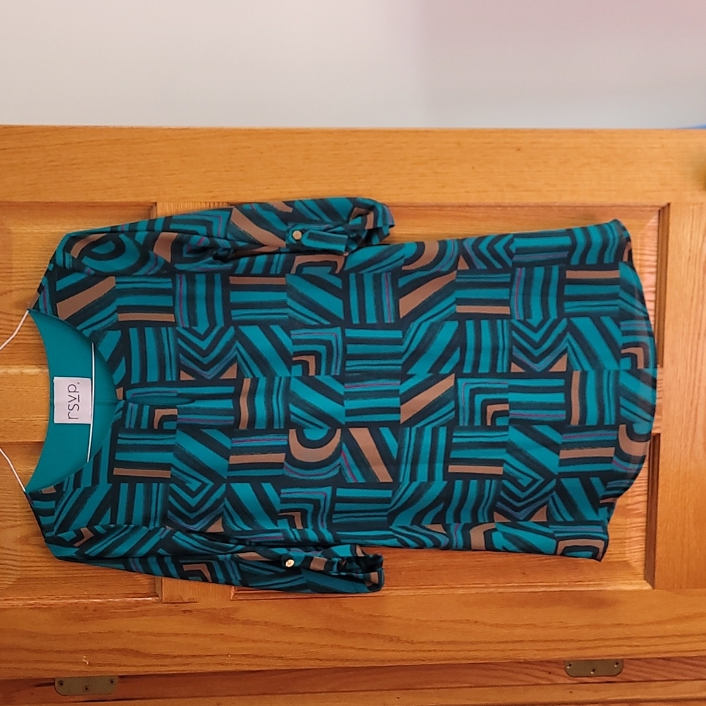 RSVP shift dress. Teal, tan and magenta geometric print.  Size Small.